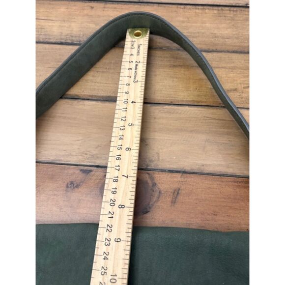 Talbots Suede Saddle Hobo Duffel Bag Large Moss Green Giftable NWOT - Picture 6 of 9